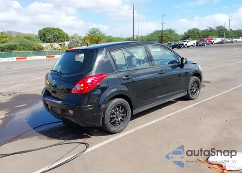 2009 Nissan Versa 1.8S z USA, uszkodzony, nr VIN 3N1BC13E29L446845